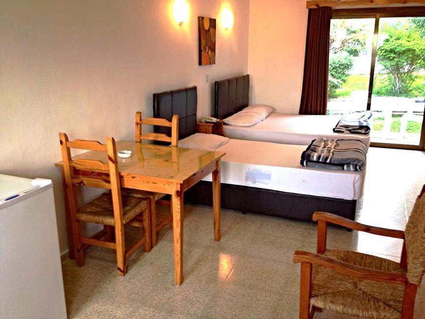 Bare Hill Holiday Apartments Krini 部屋 写真